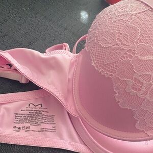 Maidenform Light Pink Lace Demi Bra 34C Pre Owner